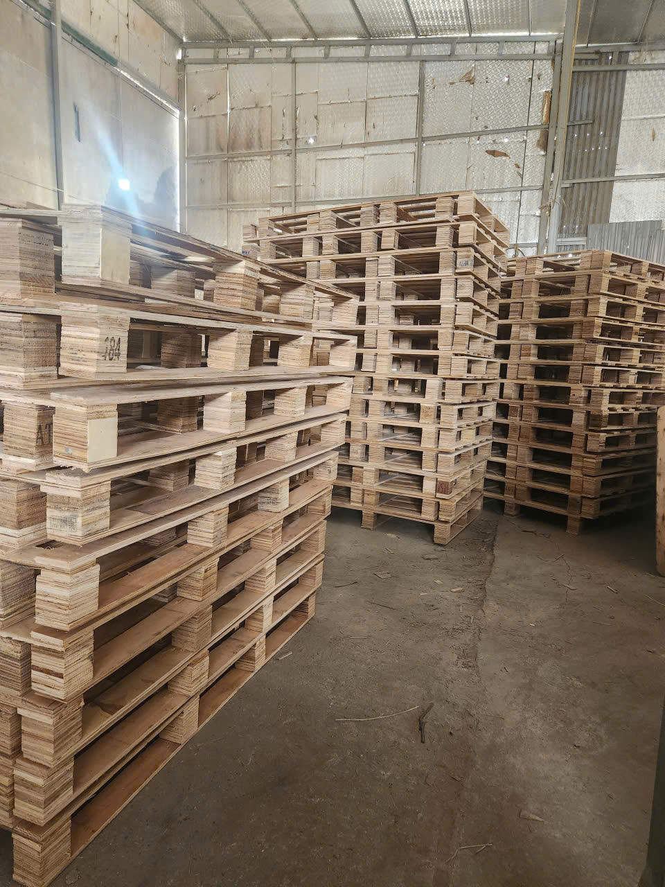 Pallet gỗ theo yêu cầu - hình ảnh 7